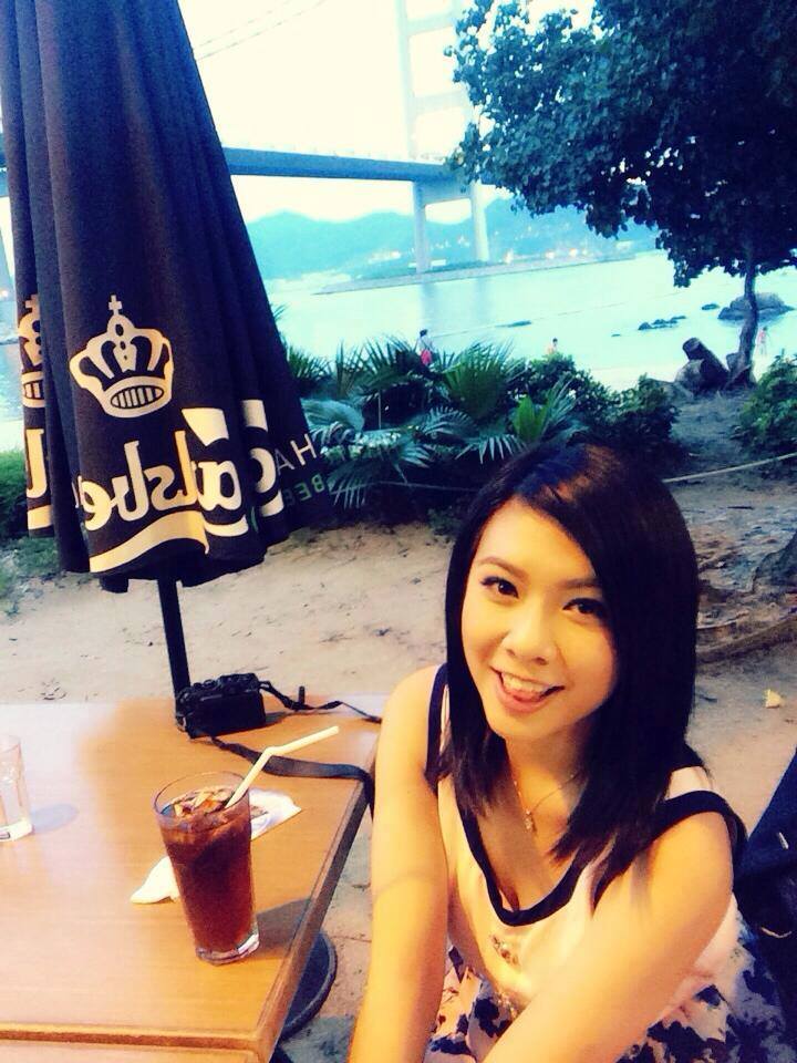 香港浸會大學校花主播梁凱寧_1